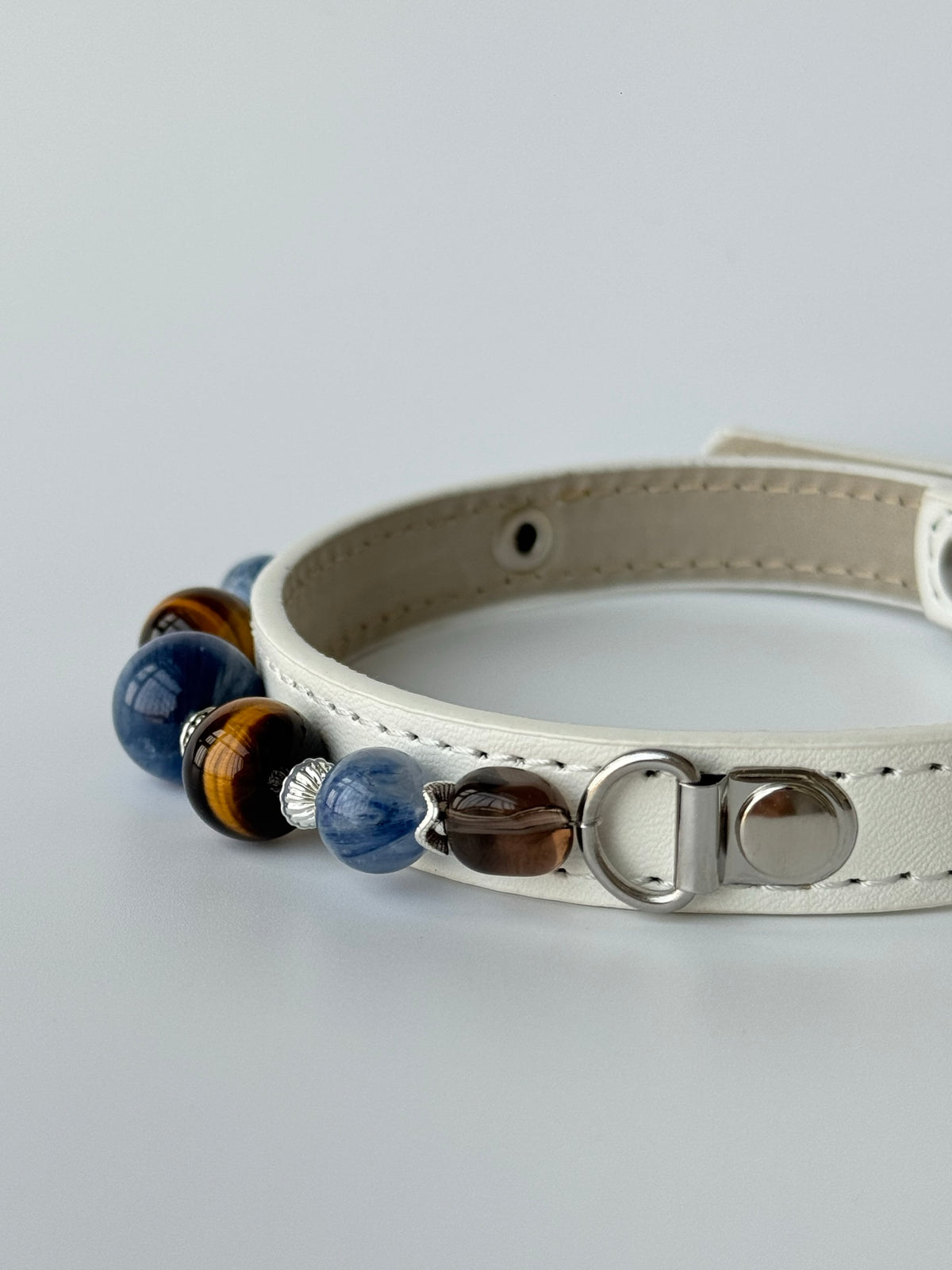 Blue Kyanite Confidence Collar