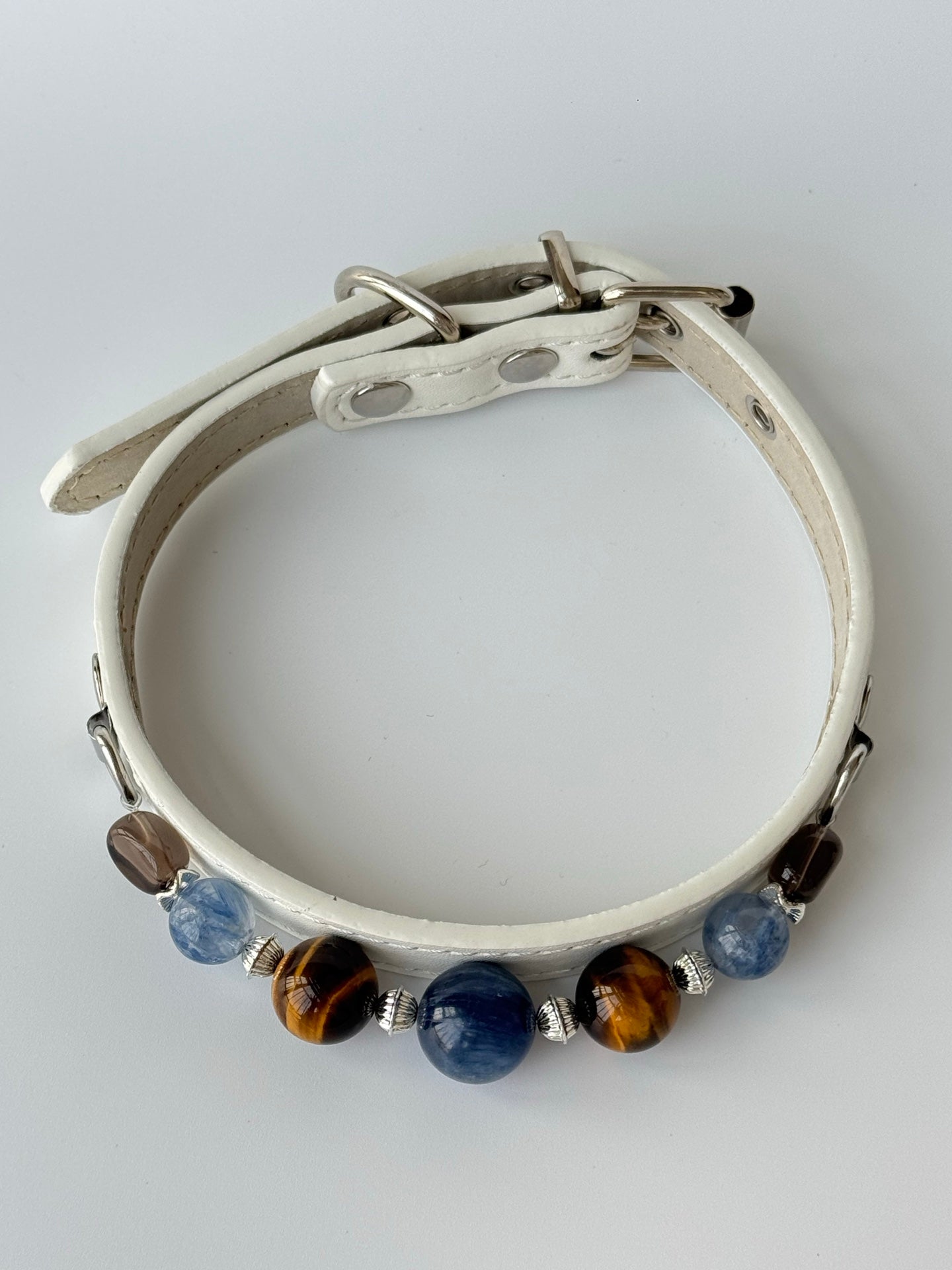 Blue Kyanite Confidence Collar